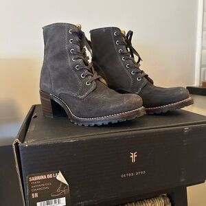 Frye Women's Suede Gray Lace Up Boots